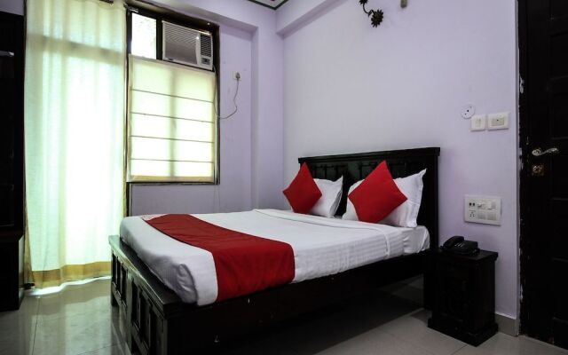 OYO 15896 Hotel Jal Mahal Haveli