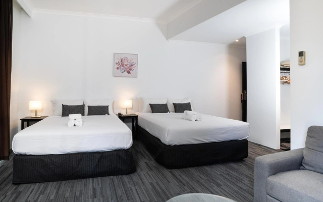 Joondalup City Hotel – Guest Rooms – Perth