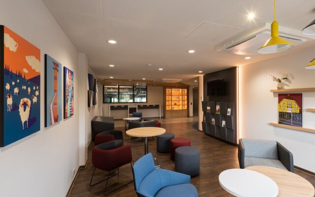 Holiday Inn Express Hamburg South A7 AS42 by IHG