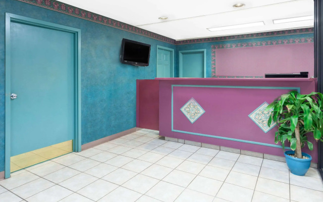 Days Inn by Wyndham Morristown