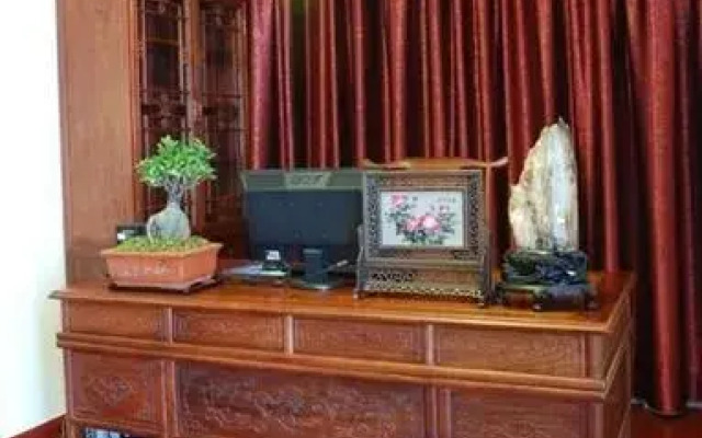 Yifeicui Villa Hotel - Tengchong