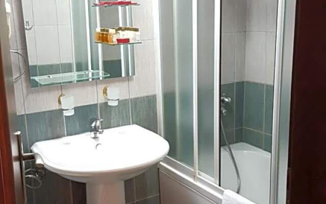 Royal View Hotel And Spa