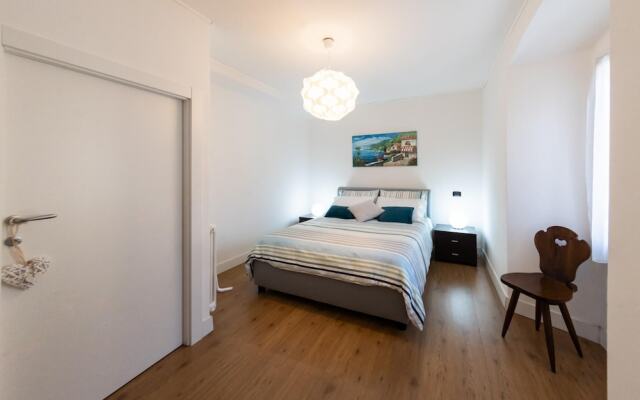 Co-a391-caal49a1 - Family Nest on Lake Como