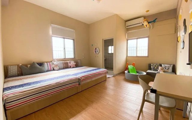 Egg Baby B&B