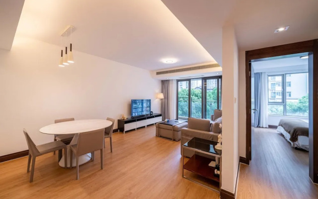 Tyms Stylish 1BR 1BA Apt Yongxin Century