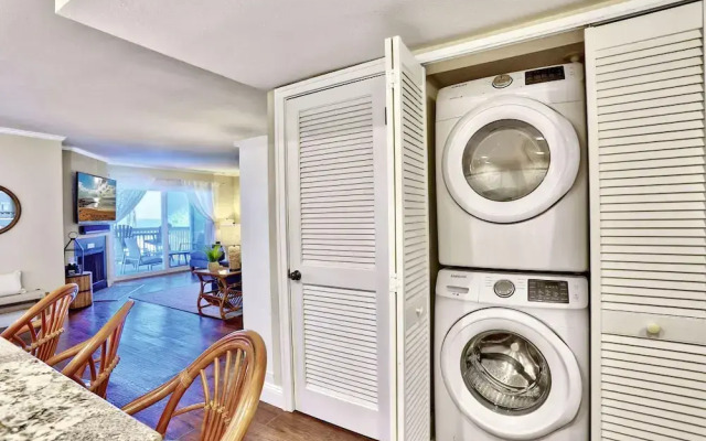 Pelican Pointe 4C