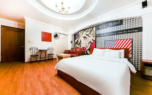 Hotel Rooky