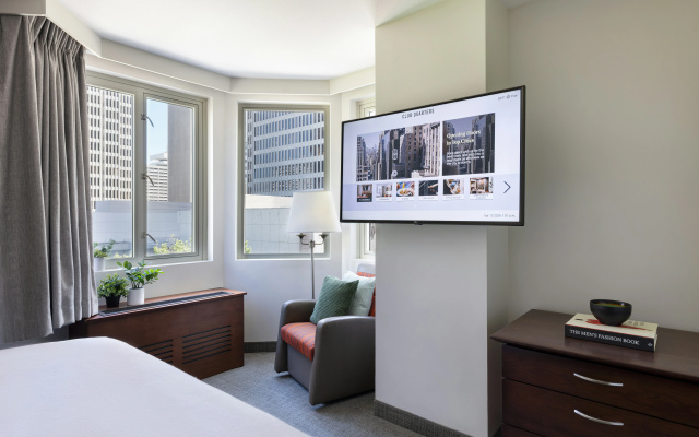 Club Quarters Hotel in San Francisco - Image 6