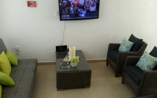 Villa Verde Limón by Akua