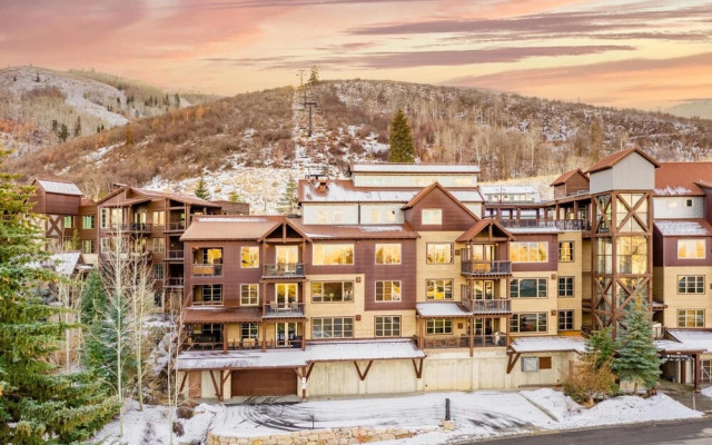 Three Kings - Slopeside