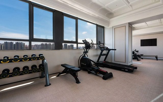 Mercure Qinhuangdao Downtown