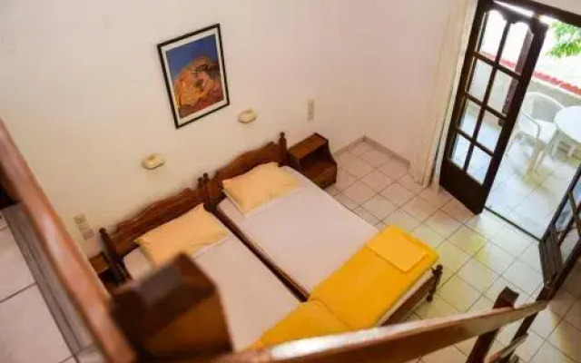 Magicstay - Aparthotel 3 Stars Koukounaries