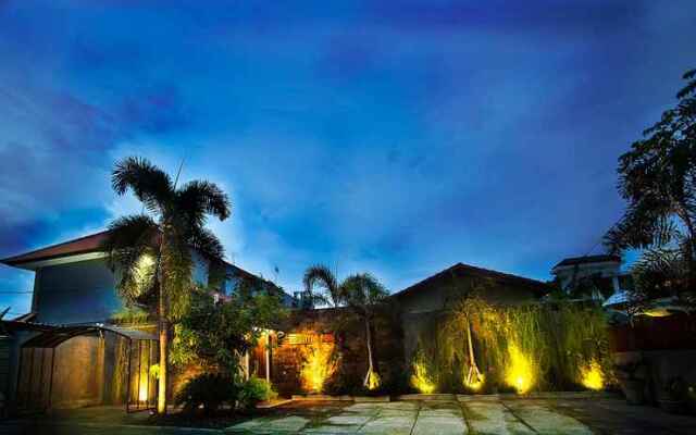 Renon Garden Suites Villas