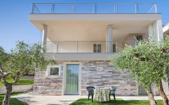 Villa Aurora-Holiday Home APT 1
