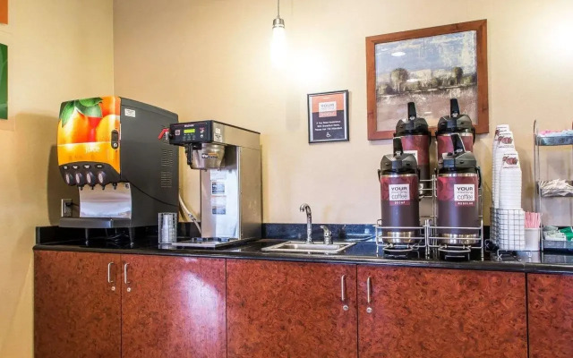 Comfort Suites Merrillville near US 30