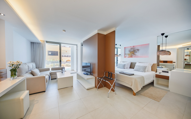 Monsuau Cala D'Or Hotel - Adults Only