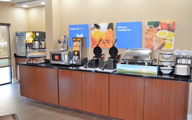 Comfort Inn & Suites Covington - Mandeville