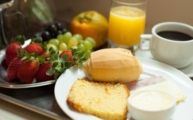 Toritama Golden Hotel