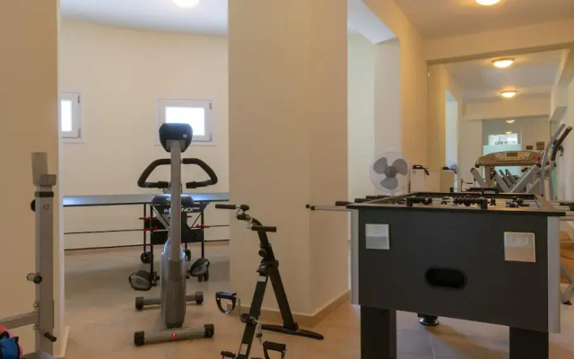 Villa Leo 2 , Dassia