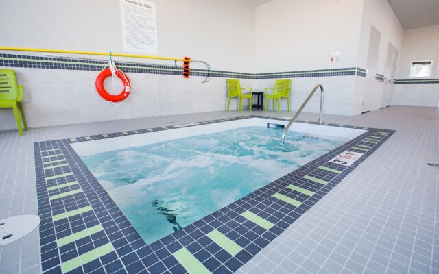 Holiday Inn Hotel & Suites Calgary South Conference Ctr