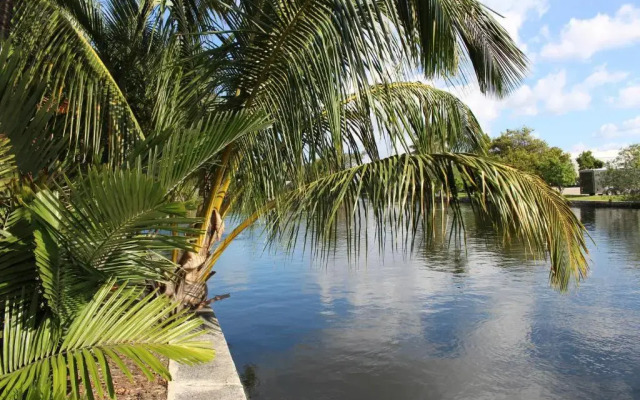 The Cabanas Guesthouse & Spa