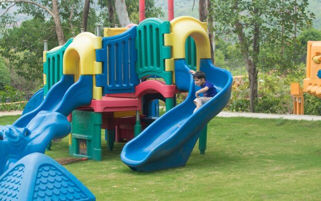 Residency Lake Resort and Spa