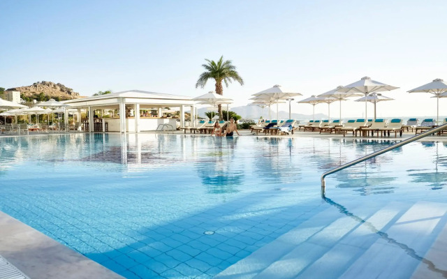 Lindos Bay Suites