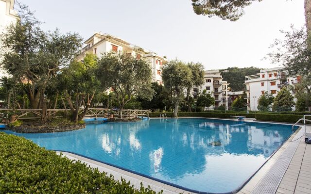 Short-Lets Sorrento Apartment and Pool