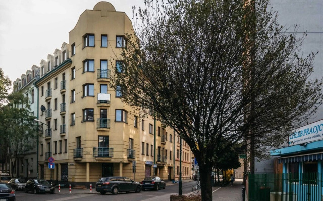 Bazaar Apartment - LoftAffair