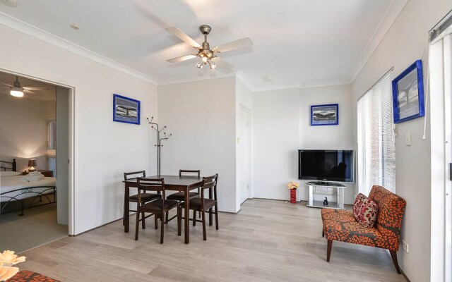 Renovated Apartment with pool
