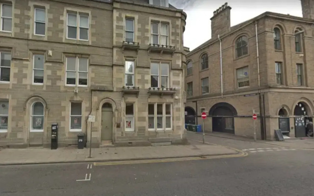 Modern Apartment In Dundee Near Museums, City Centre