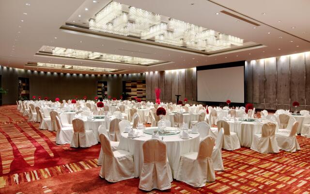 InterContinental Shanghai Harbour City by IHG