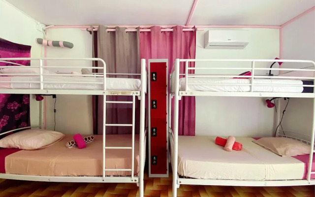 Auberge K-Wan Hostel