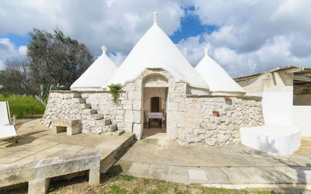 Trullo Puspo by Wonderful Italy