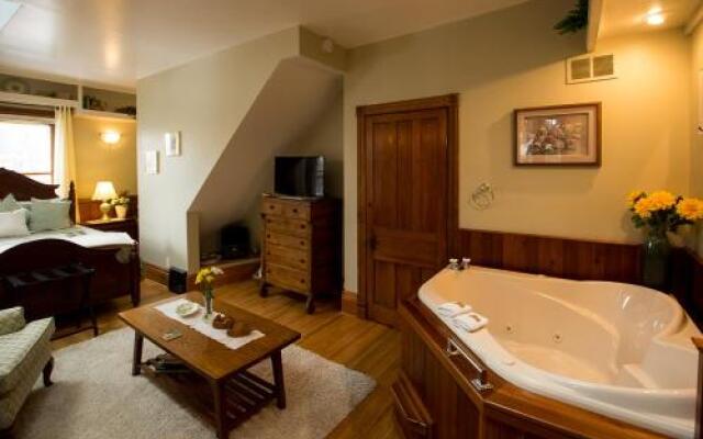 Hatfield House on Hibernia