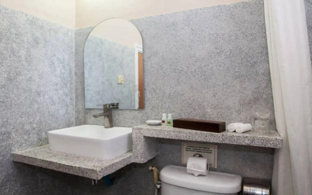 Anise Hotel & Restaurant