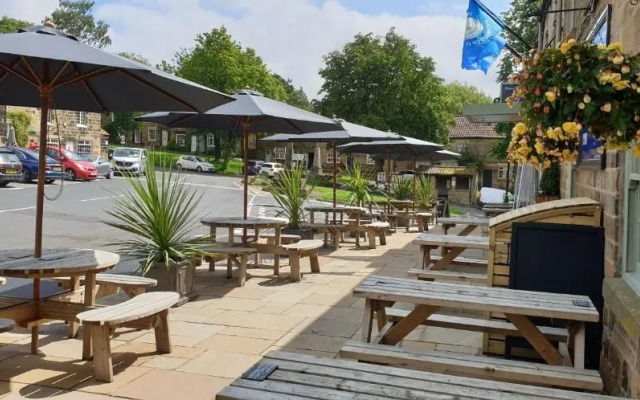 Queen Catherine Hotel