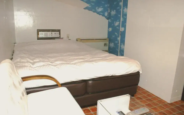 Hotel Sting - Adults Only