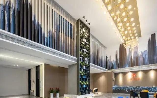 Huanlesong Hotel (Jiaxing Zhongguancun Wanli Square)