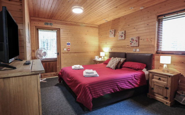 Rowan Lodge