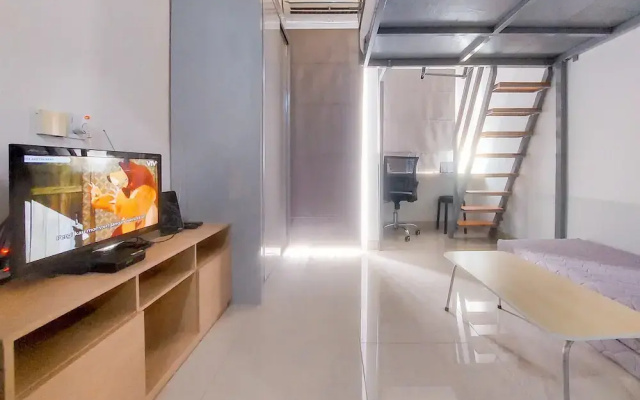 Fully Furnished Studio With Mezzanine Bed At Serpong Garden Apartment