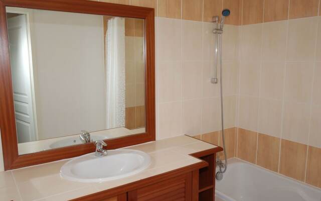 Charming holiday home with dishwasher located at golf course