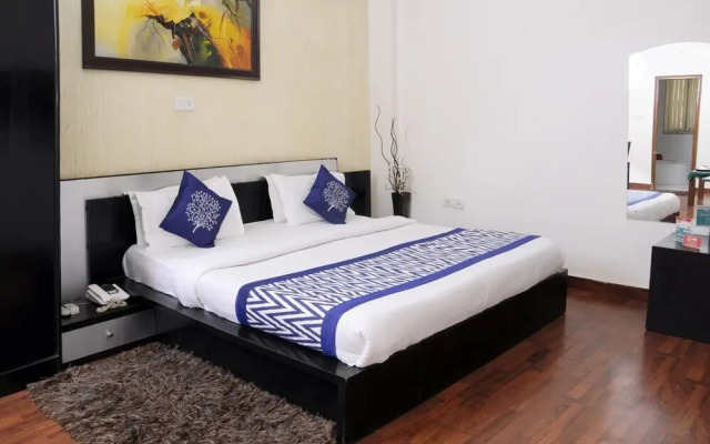 Mannat Residency By OYO Rooms
