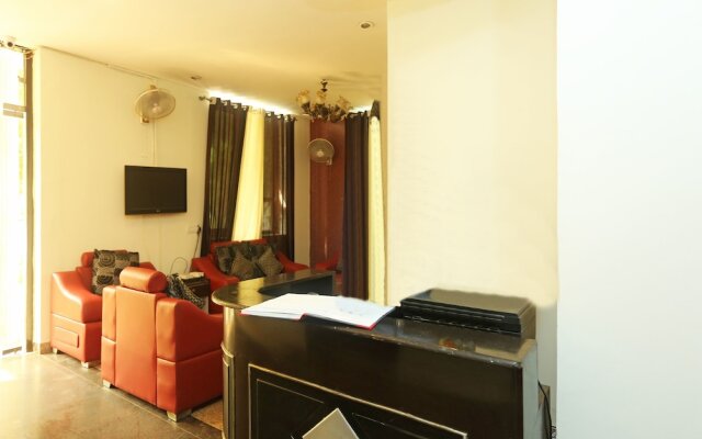 OYO 12477 DLF Phase 2