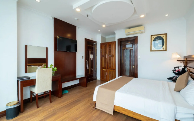 Adina Hotel