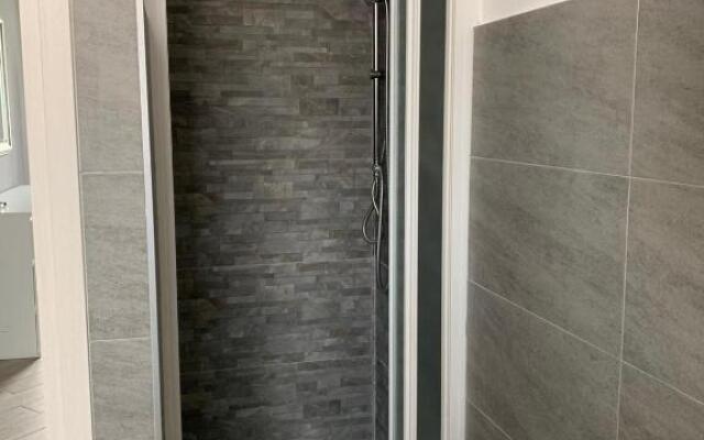 APPARTAMENTO PIERANGELO DI FRONTE MALPENSA T1 e T2