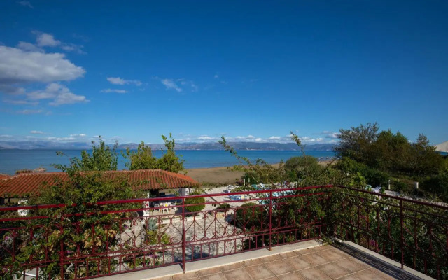 Island Kavos Annex studios