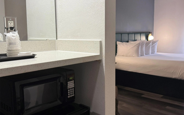 Wingate by Wyndham Indianapolis Airport-Rockville Rd.