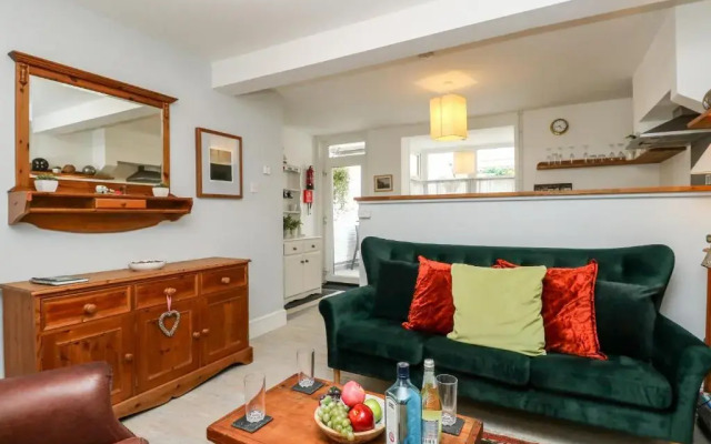 Harbour Catch Cottage