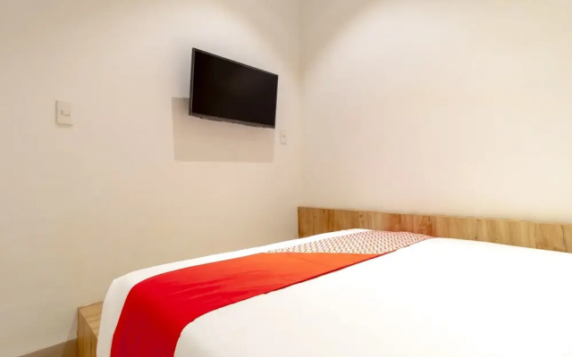 Asoka Family Residence Syariah by OYO Rooms